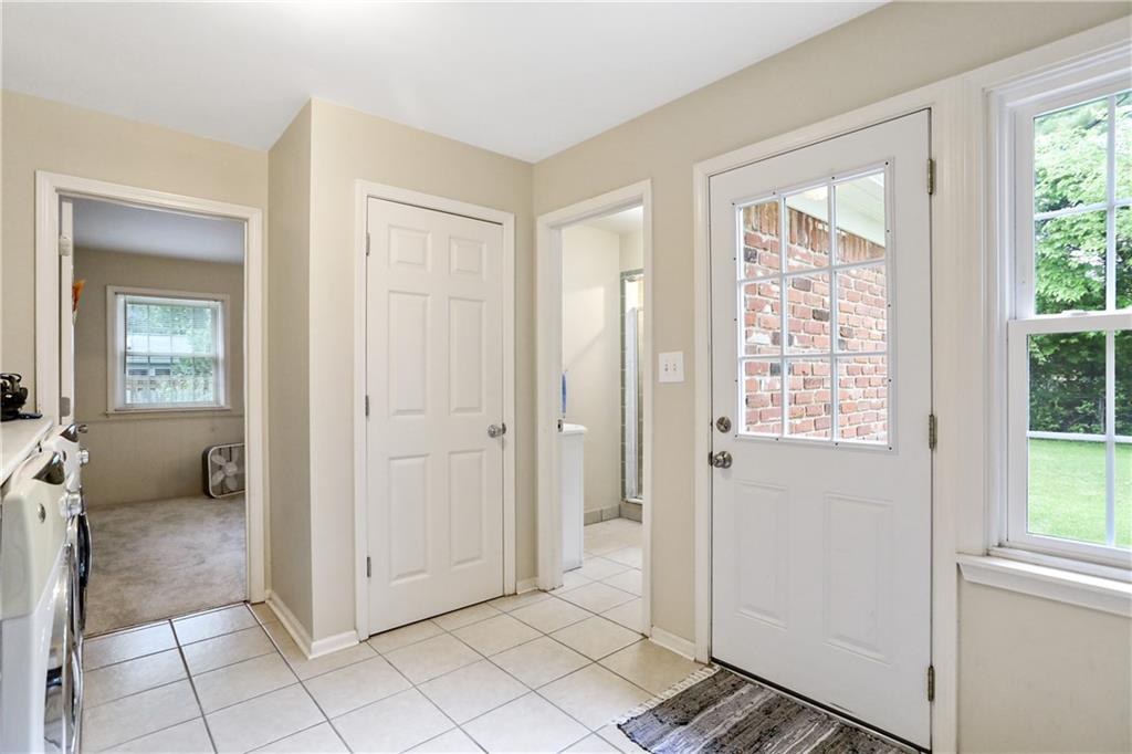 1150 Chessington Road Indianapolis, IN 46260 - Photo 25 of 60 Gallery Image 25