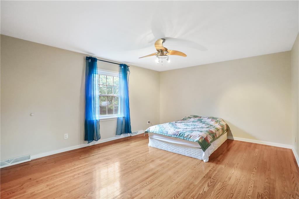 1150 Chessington Road Indianapolis, IN 46260 - Photo 34 of 60 Gallery Image 34