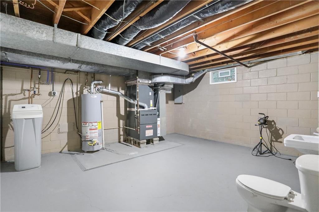 1150 Chessington Road Indianapolis, IN 46260 - Photo 42 of 60 Gallery Image 42