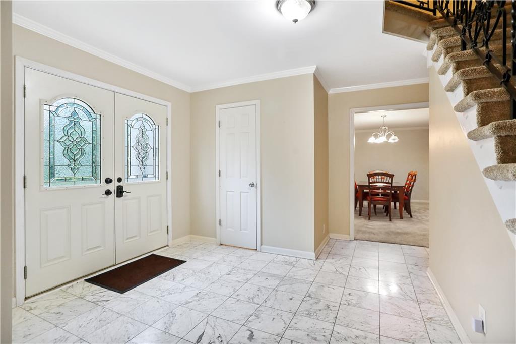 1150 Chessington Road Indianapolis, IN 46260 - Photo 7 of 60 Gallery Image 7