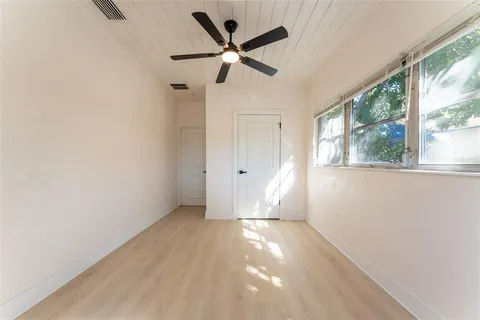 $325,000 | 2509 16th Avenue South, St. Petersburg, FL 33712