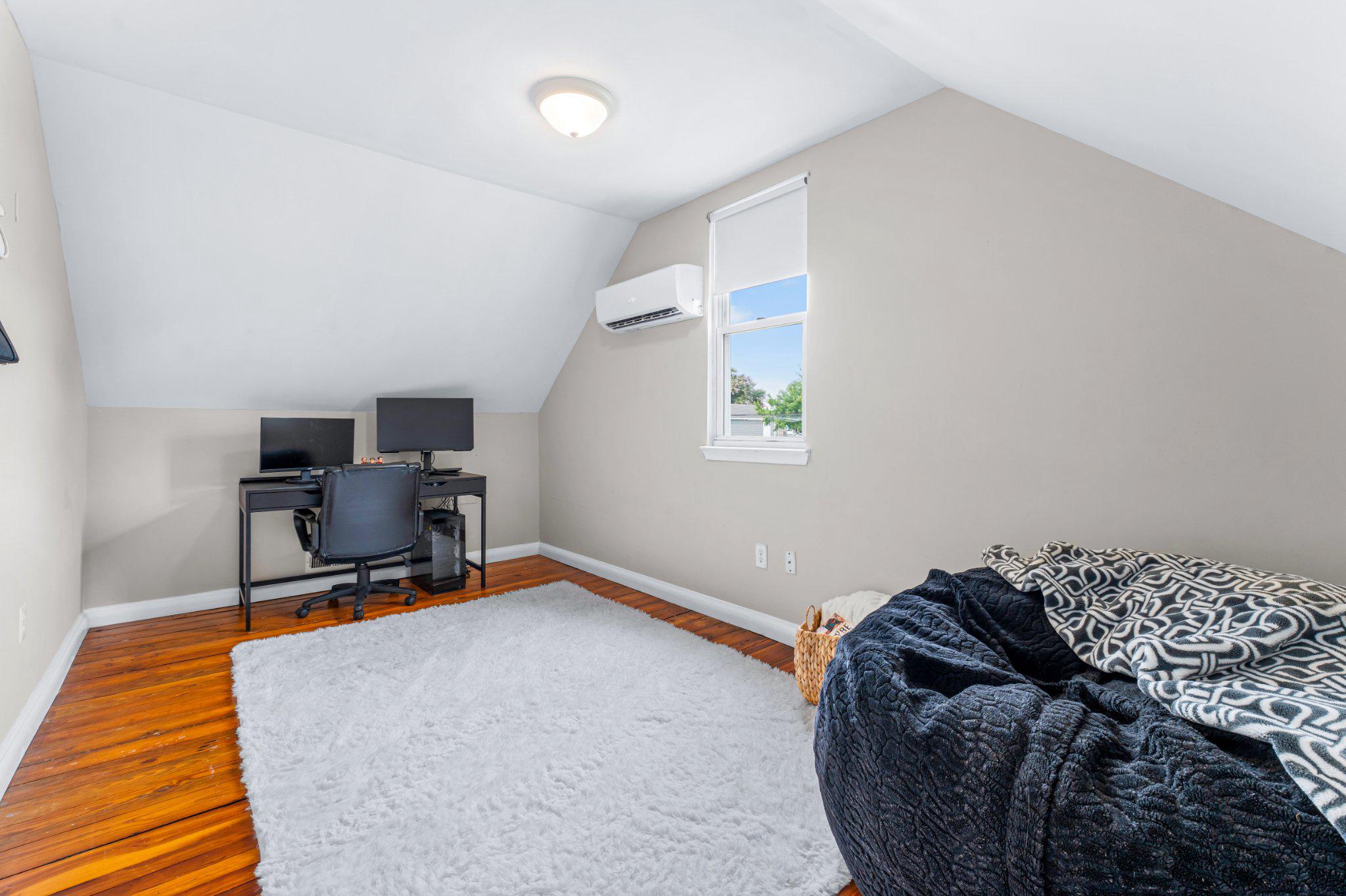 7800 Appletree Road Pasadena, MD 21122 - Photo 25 of 33 Second upstairs bedroom/office with Bay views