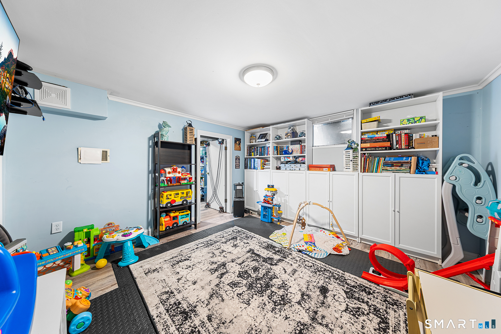 163 Sylvan Knoll Road Stamford, CT 06902 - Photo 17 of 24