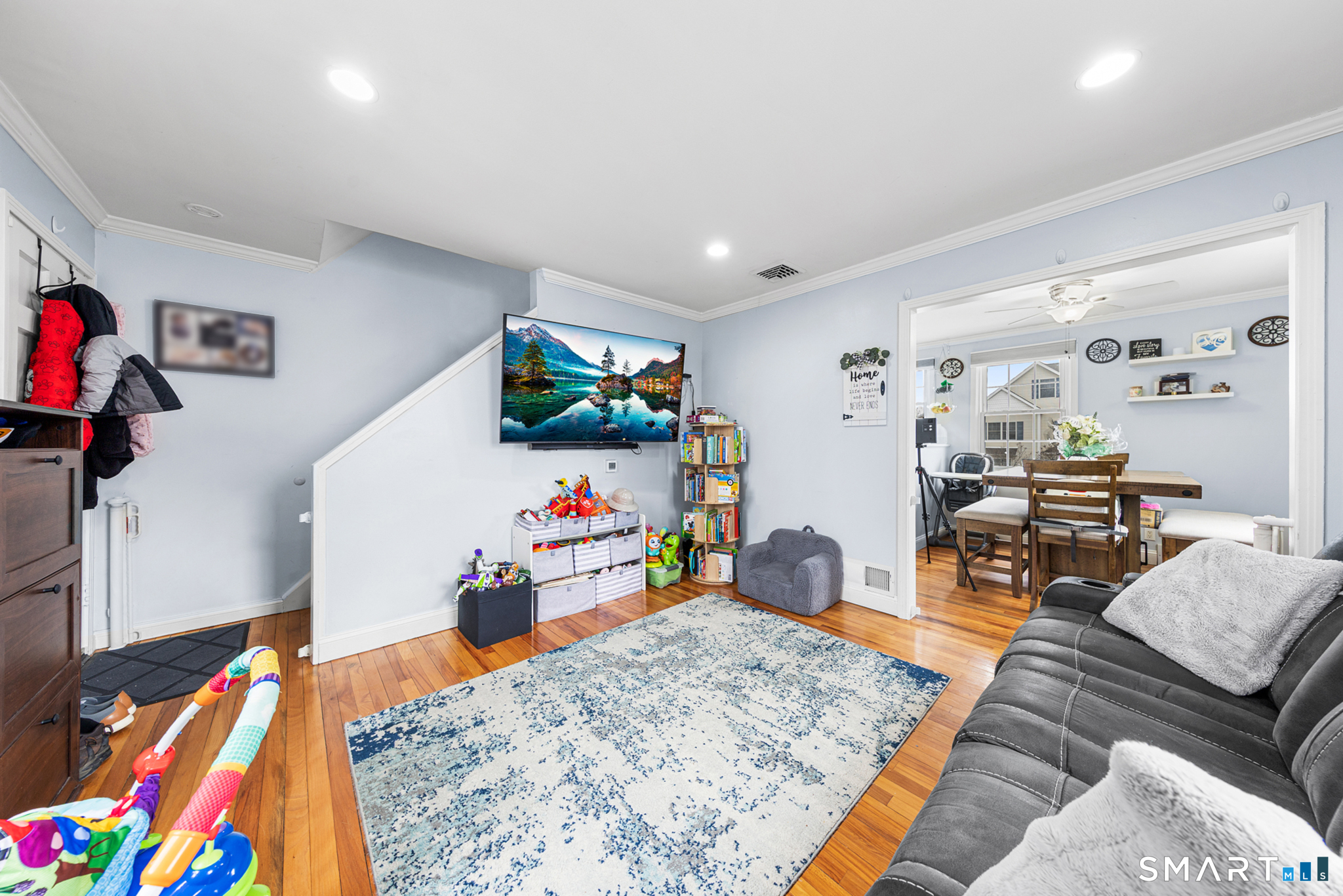 163 Sylvan Knoll Road Stamford, CT 06902 - Photo 4 of 24