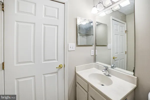 $439,900 | 8310 Bluebird Way, Unit 3, Lorton, VA 22079