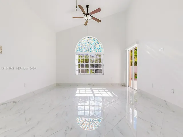 $4,960 | 8714 Northwest 153rd Terrace, Unit 1, Miami Lakes, FL 33018