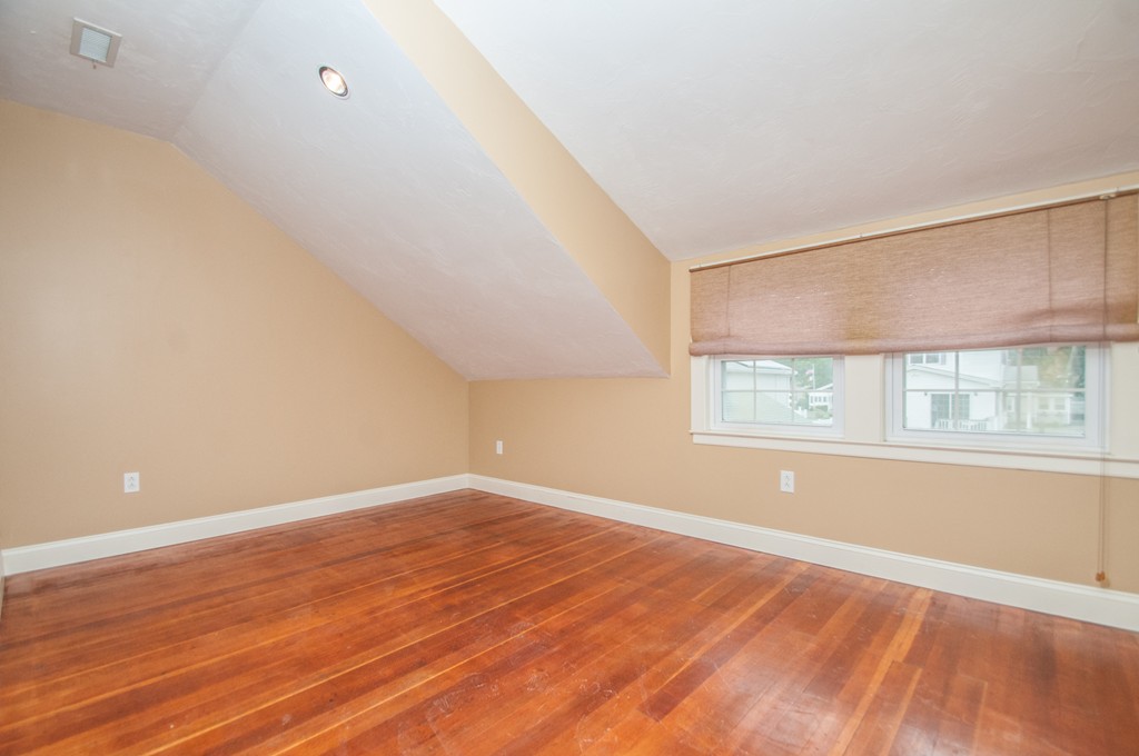 32 Pleasant Street Wareham, MA 02571 - Photo 23 of 24 Gallery Image 23