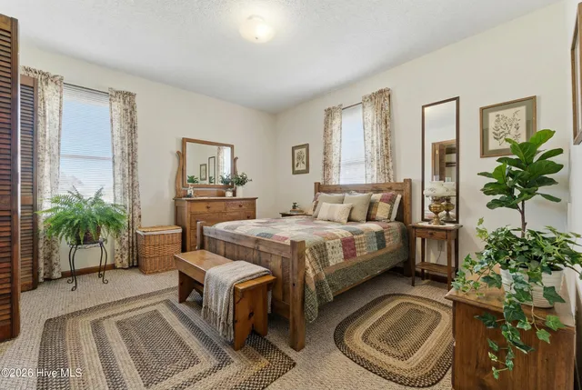 $399,900 | 108 Hawthorne Drive, Elizabeth City, NC 27909