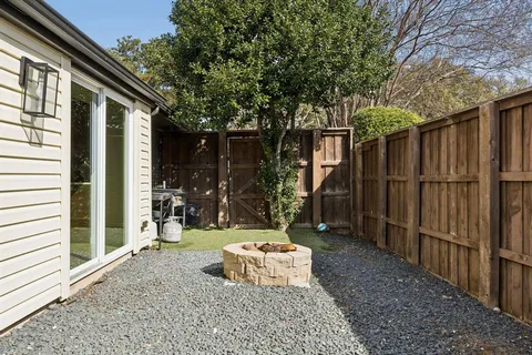 $1,099,000 | 9522 Robin Meadow Drive, Dallas, TX 75243