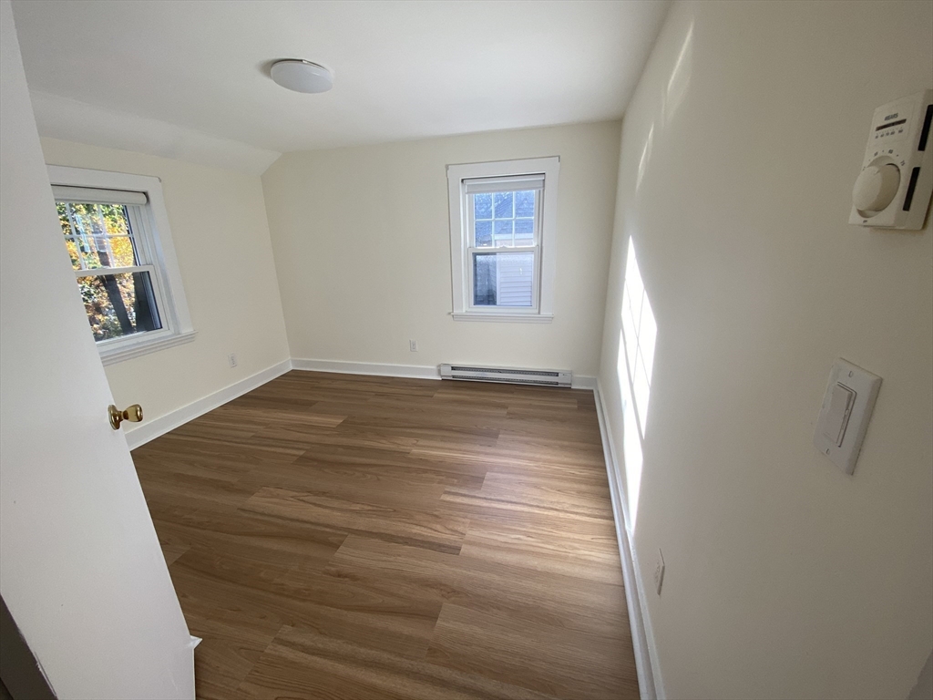 16 Stonecleve Road, Unit 16 Wellesley, MA 02482 - Photo 11 of 16