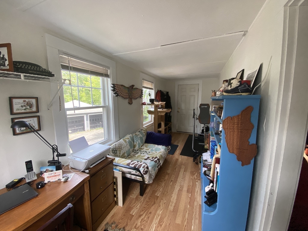 16 Stonecleve Road, Unit 16 Wellesley, MA 02482 - Photo 6 of 16