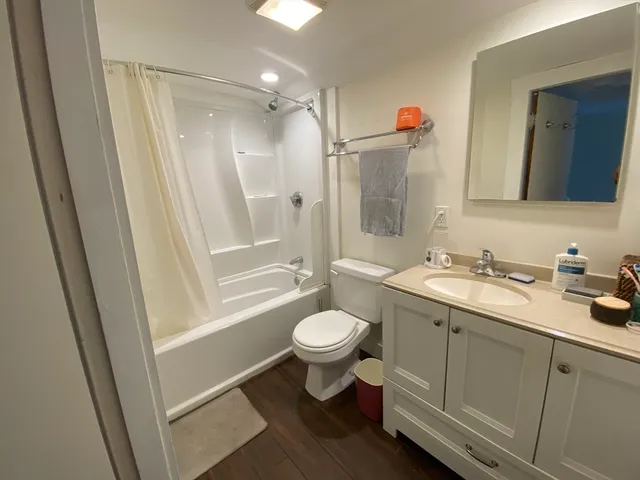 $3,350 | 16 Stonecleve Road, Unit 16, Wellesley, MA 02482