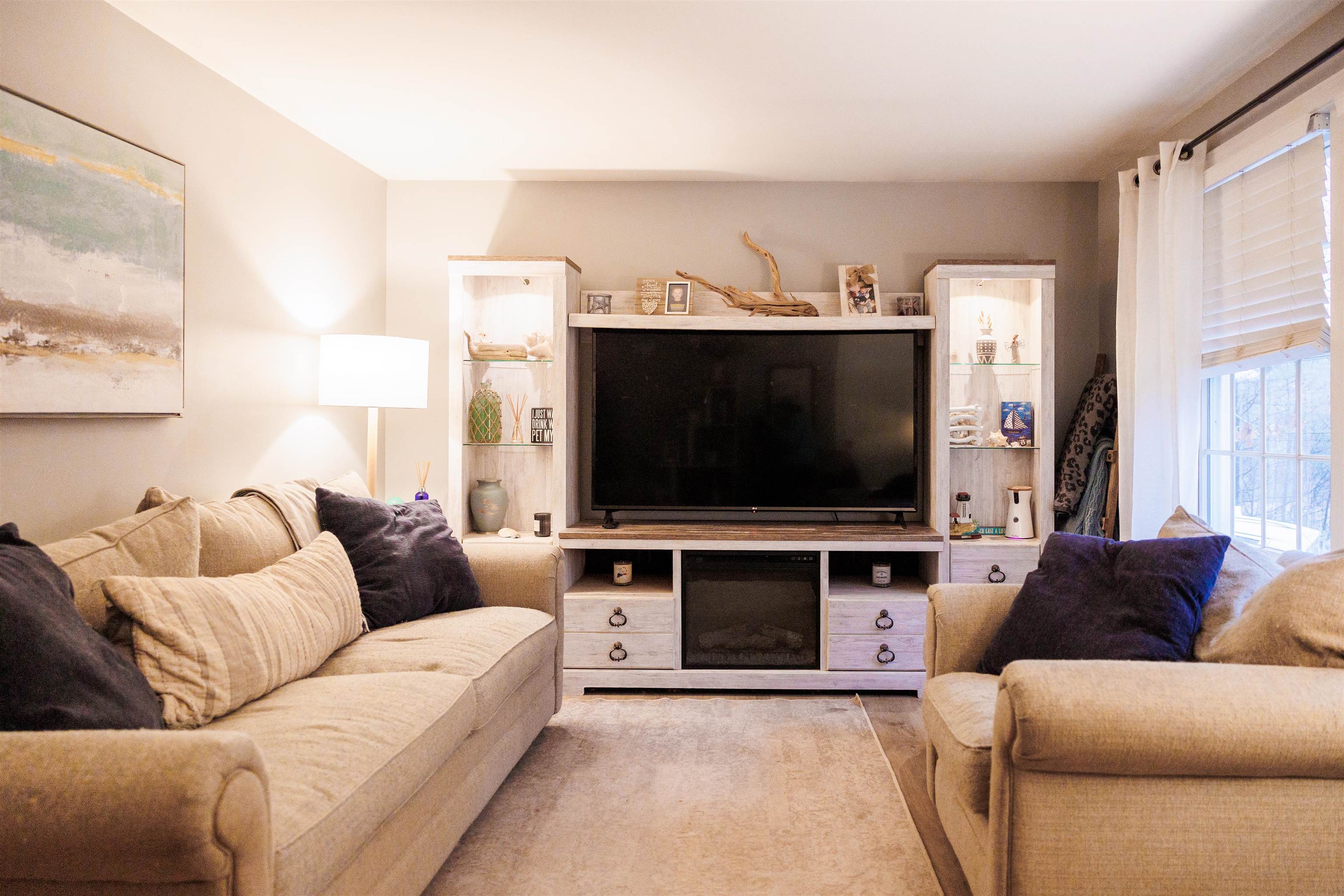 93 South Sugar Hill Road Weare, NH 03281 - Photo 4 of 11