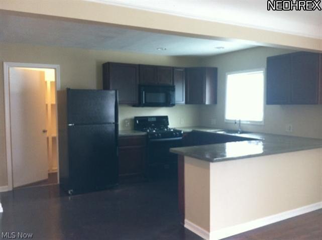 10702 Snow Road Parma, OH 44130 - Photo 2 of 16