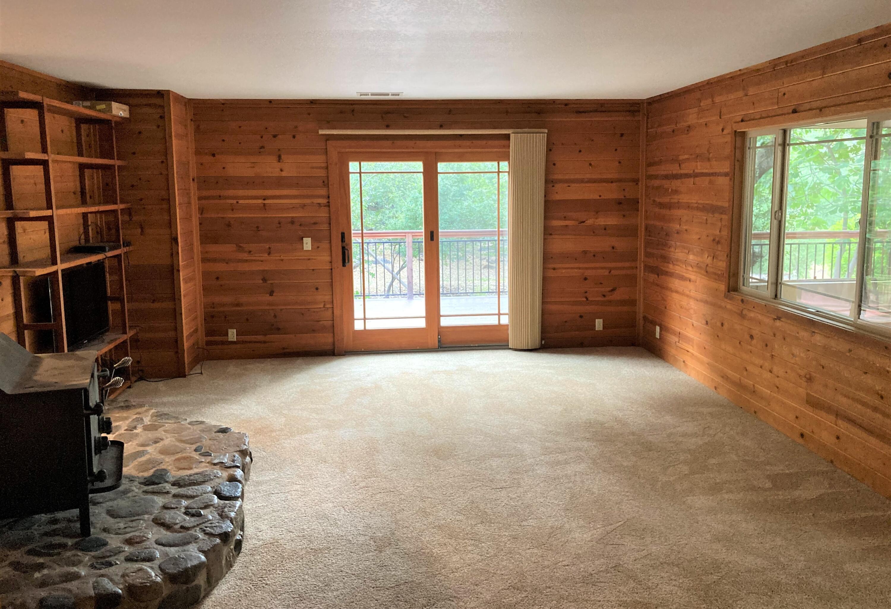44113 North Fork Drive Three Rivers, CA 93271 - Photo 18 of 45 living room