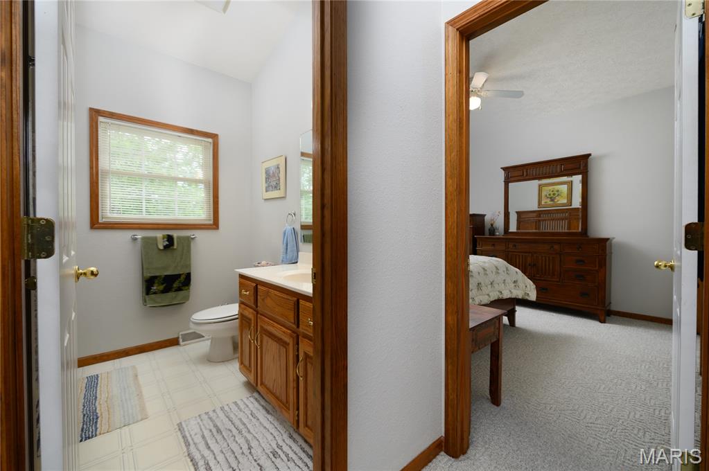 160 Sawmill Road St. Robert, MO 65584 - Photo 17 of 38