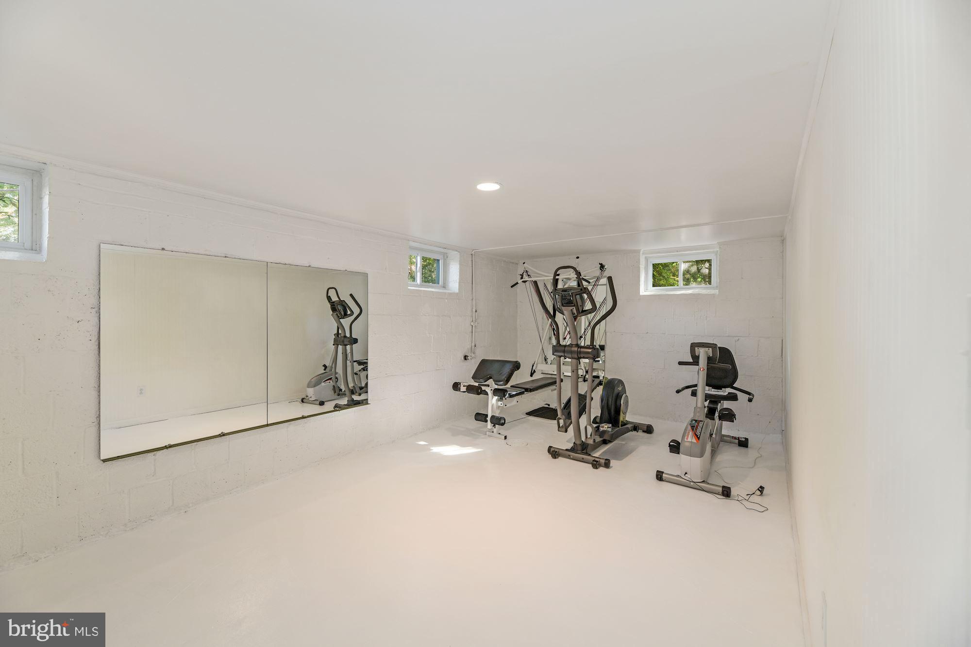 12 West Braddock Road Alexandria, VA 22301 - Photo 28 of 35 In HOME GYM!!