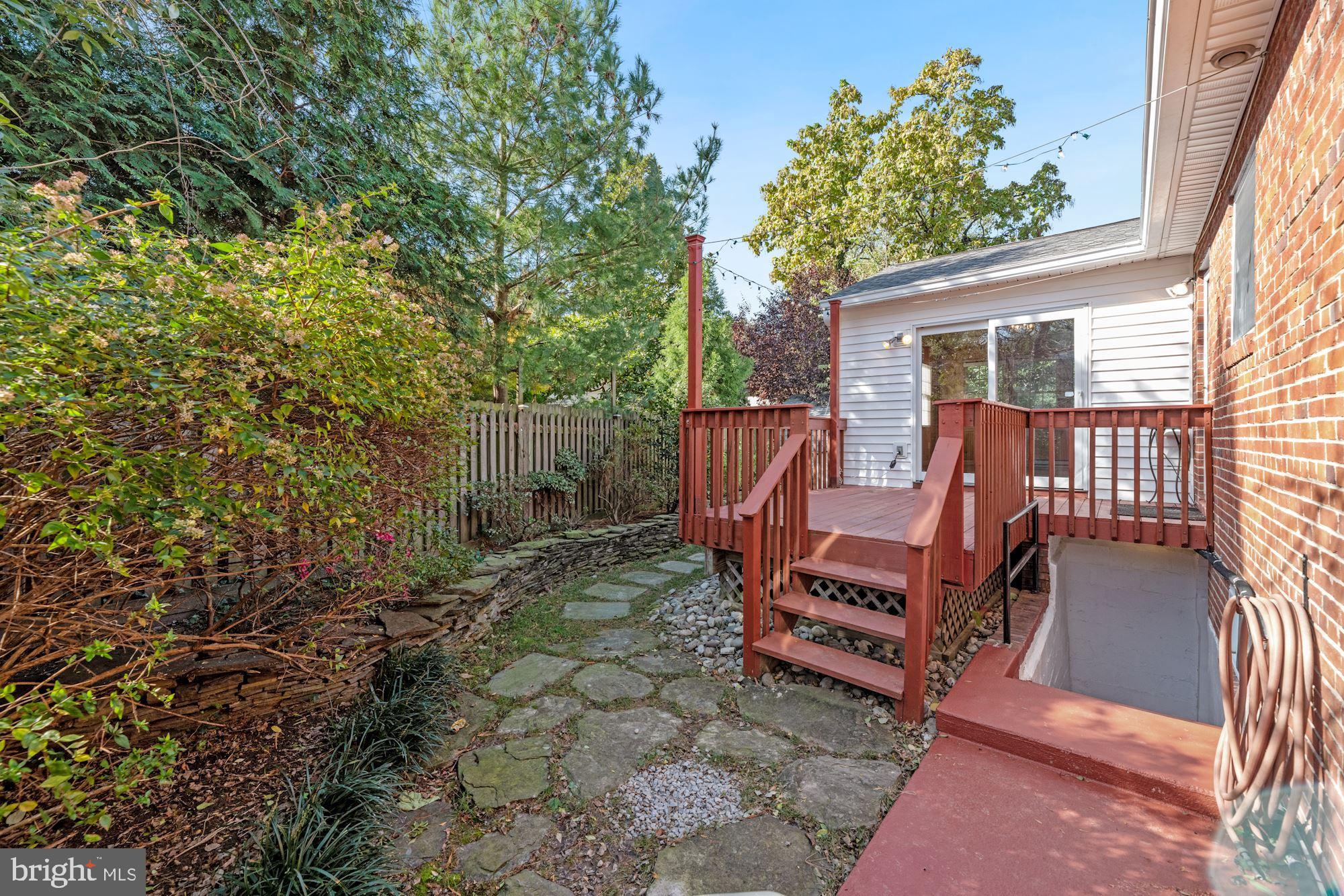 12 West Braddock Road Alexandria, VA 22301 - Photo 35 of 35 Exterior Stairs to lower level
