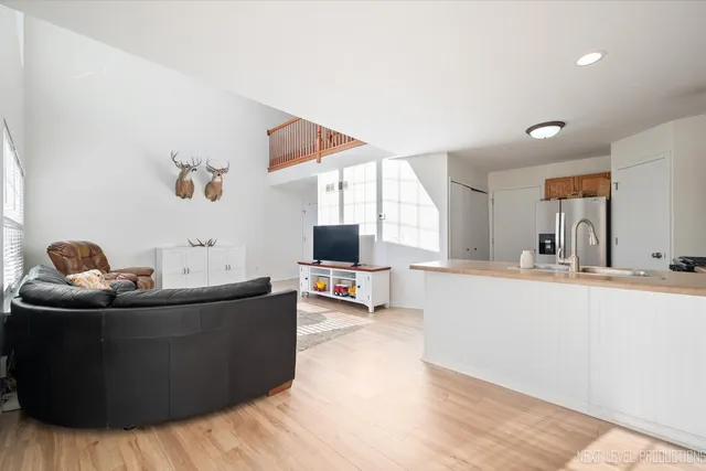 a view of washer and dryer