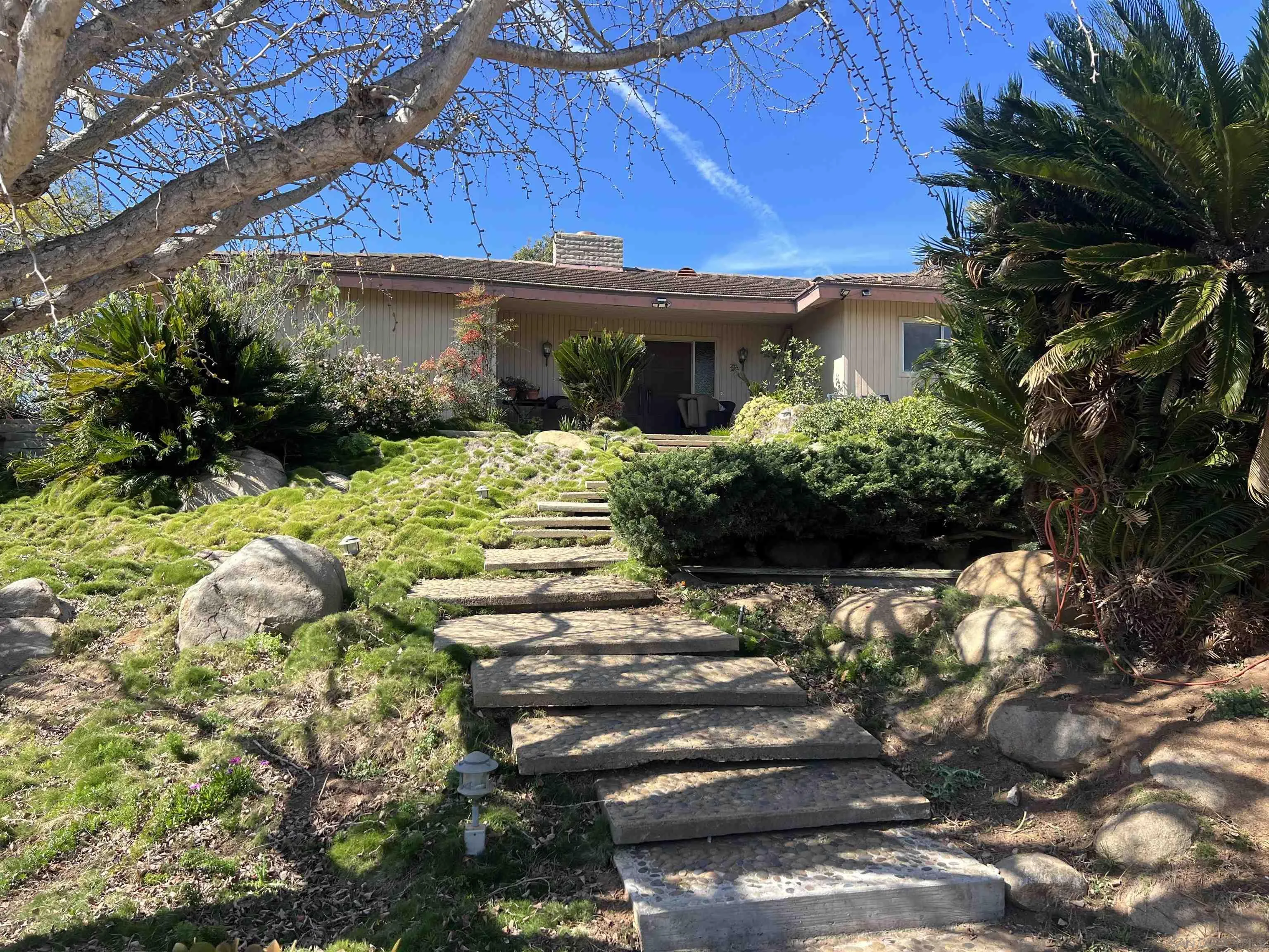 3250 Sunny Creek Road Carlsbad, CA 92010 - Photo 3 of 5