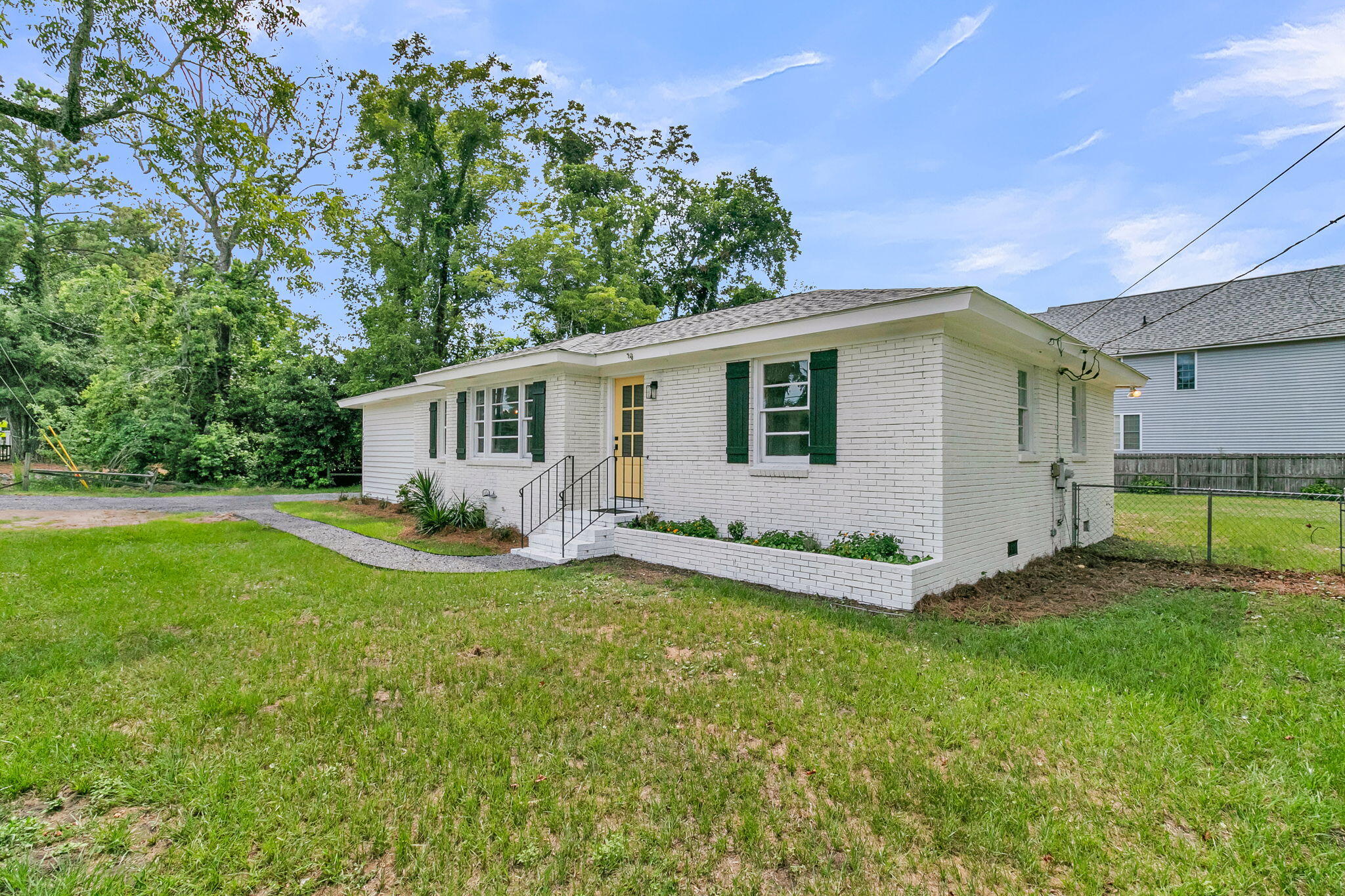 1602 Rifle Range Road Mount Pleasant, SC 29464 - Photo 39 of 47