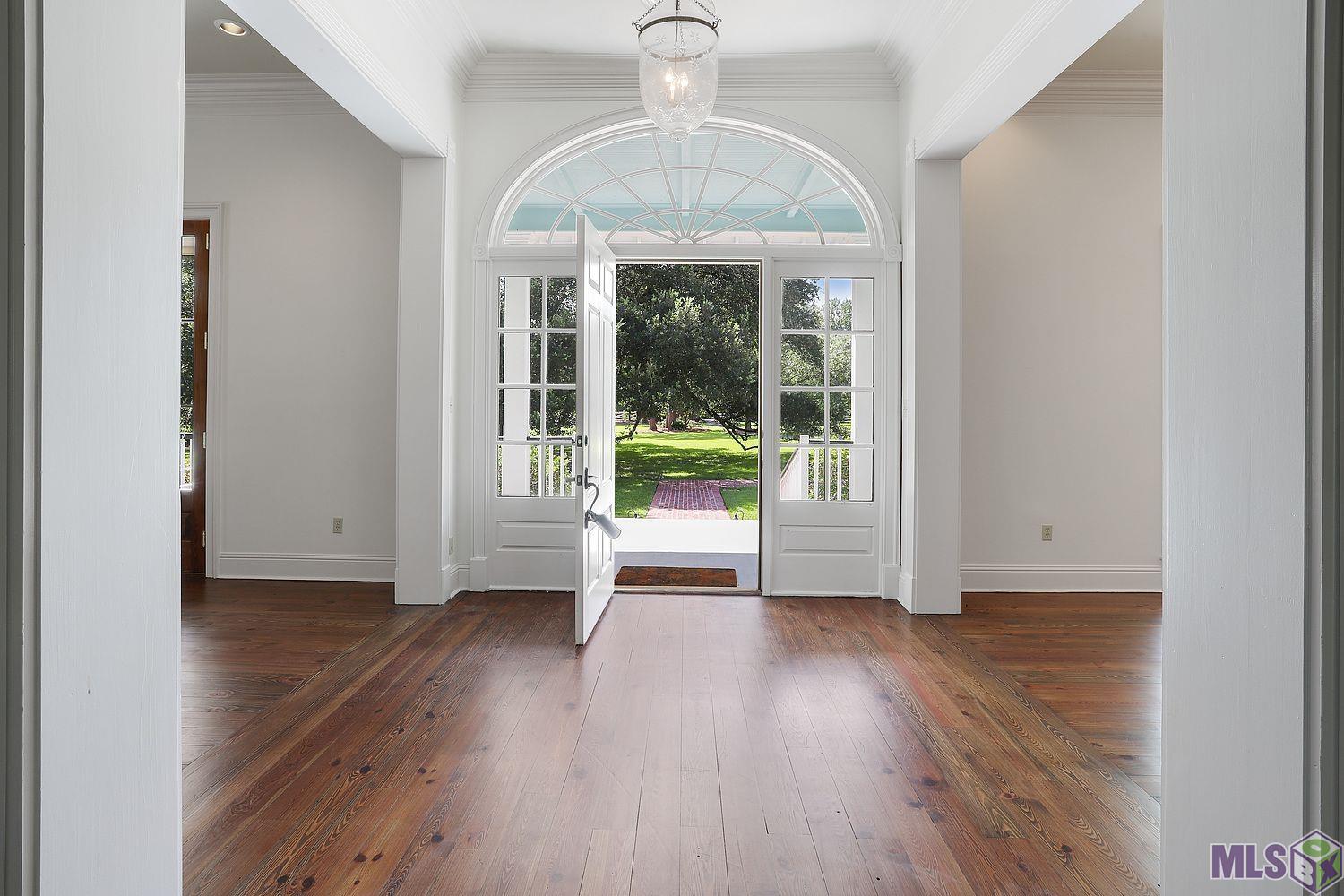 330 Fulwar Skipwith Road Baton Rouge, LA 70810 - Photo 19 of 49 Front Door