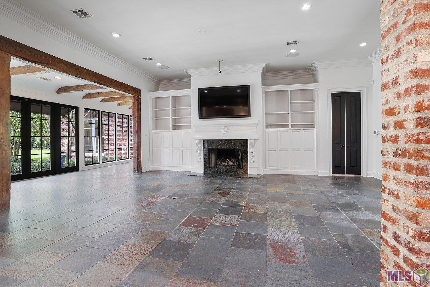 330 Fulwar Skipwith Road Baton Rouge, LA 70810 - Photo 30 of 49 Living Room