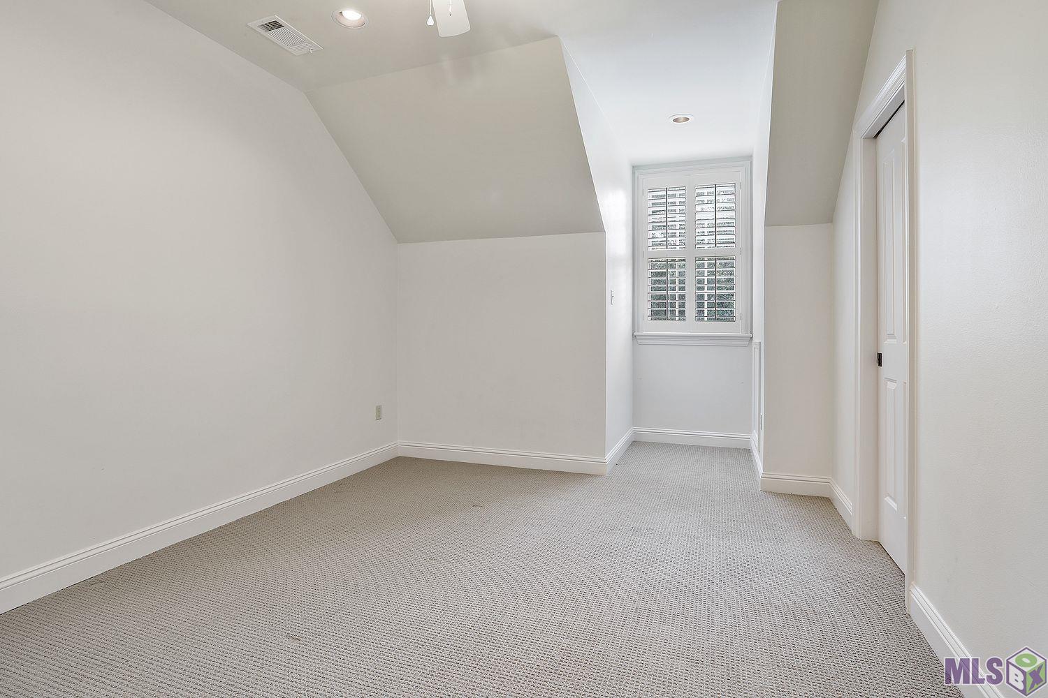 330 Fulwar Skipwith Road Baton Rouge, LA 70810 - Photo 40 of 49 Upper Bedroom