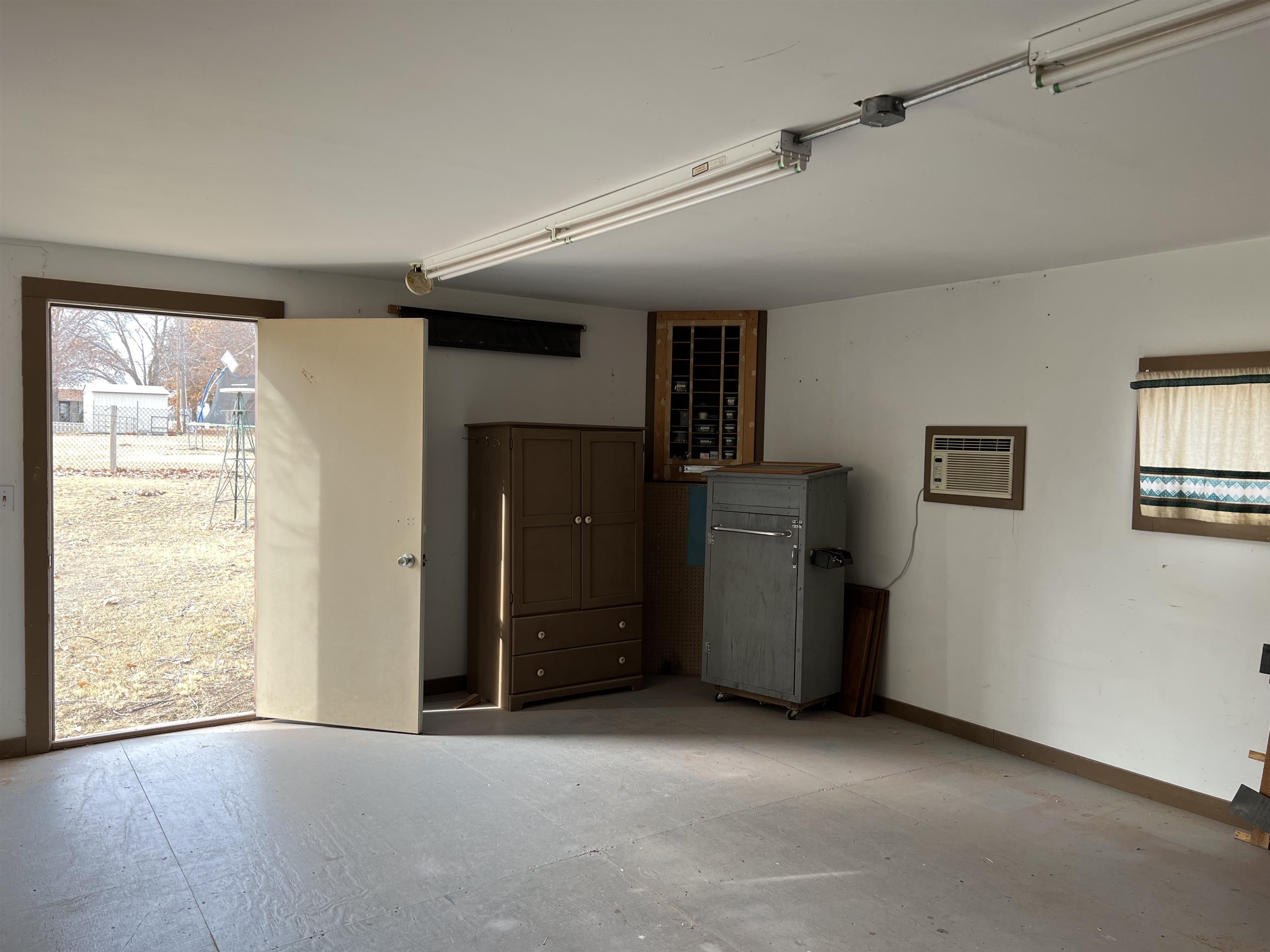 632 West G Avenue Kingman, KS 67068 - Photo 21 of 24