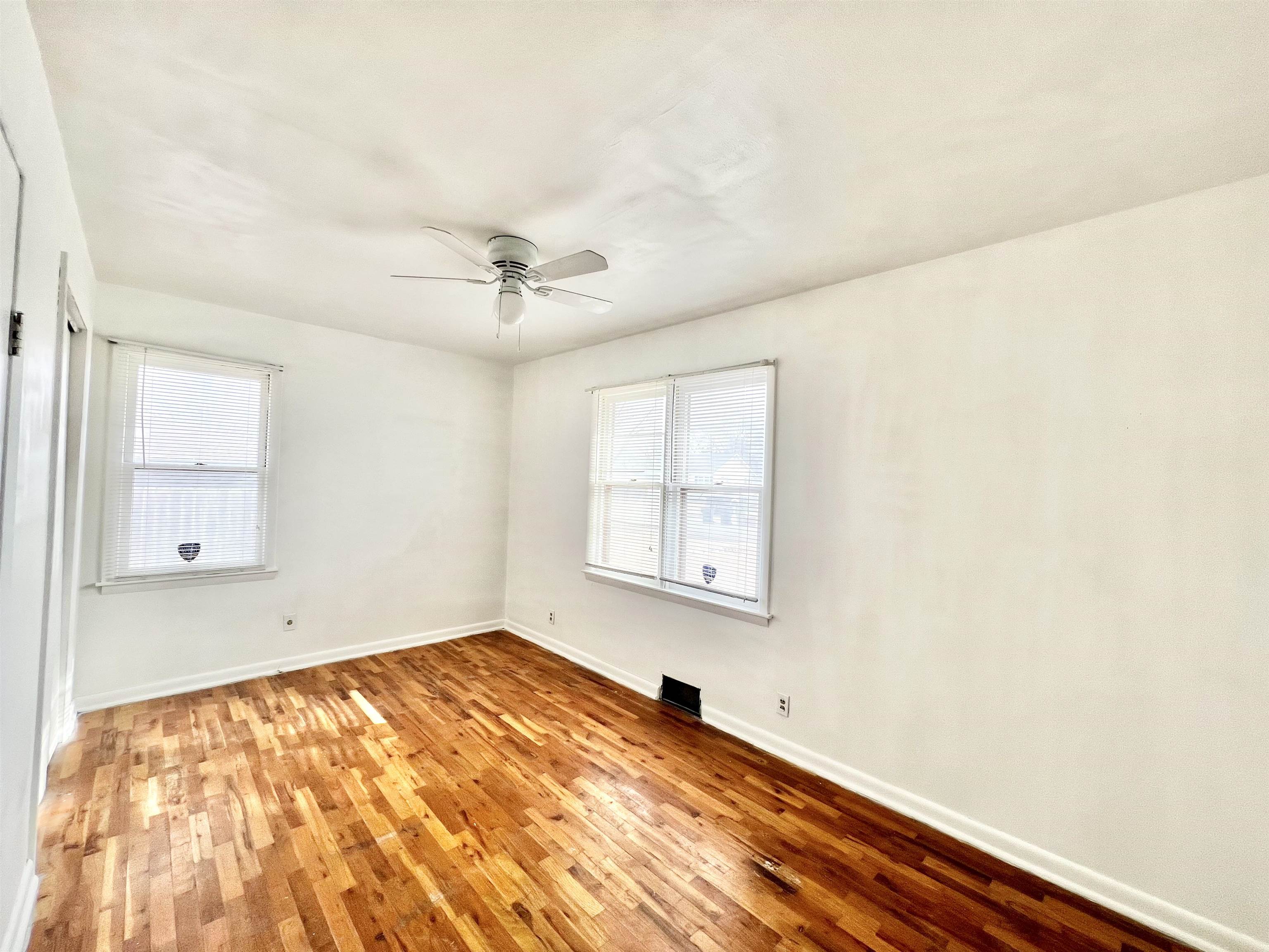 632 West G Avenue Kingman, KS 67068 - Photo 6 of 24