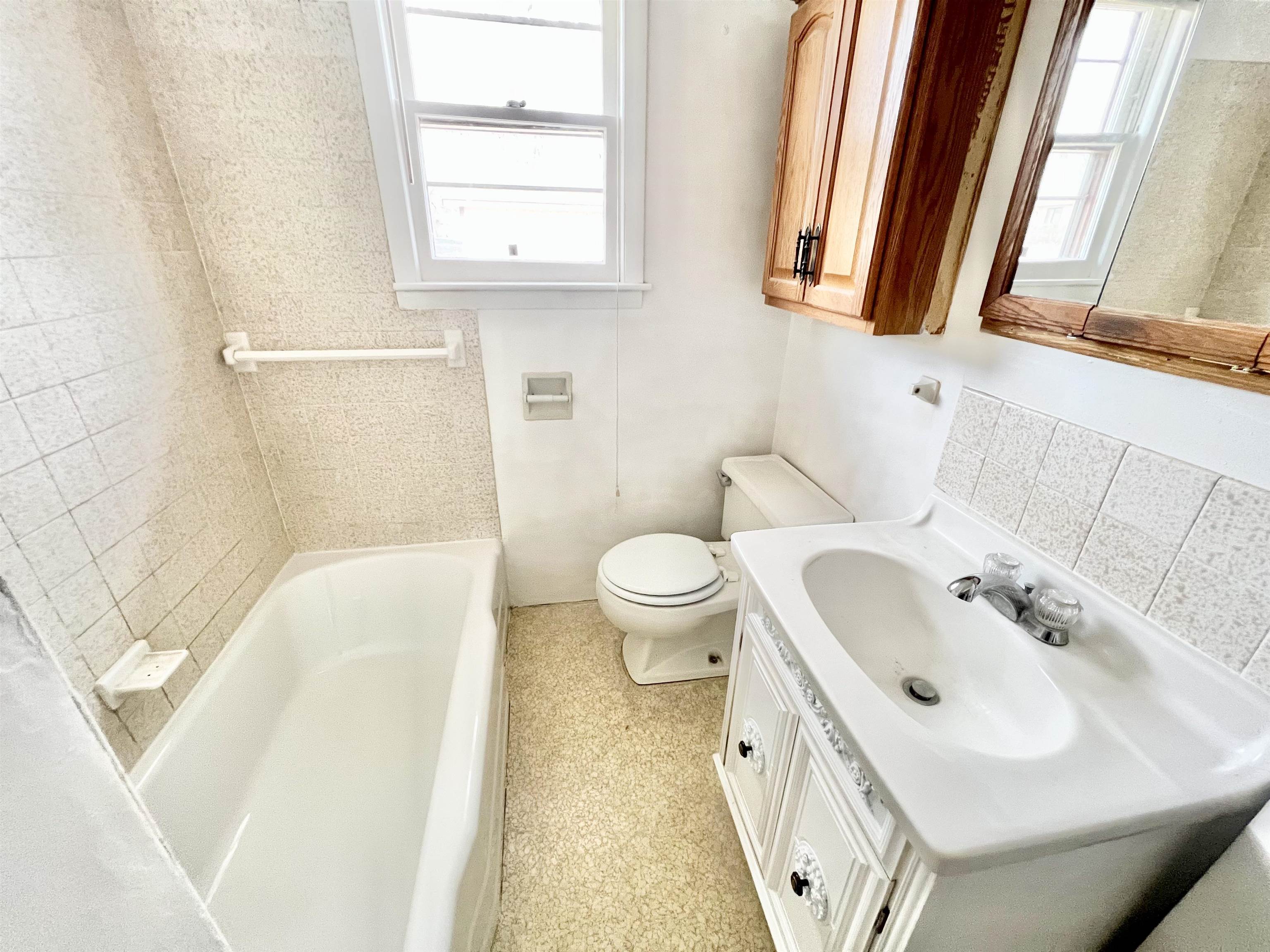 632 West G Avenue Kingman, KS 67068 - Photo 8 of 24