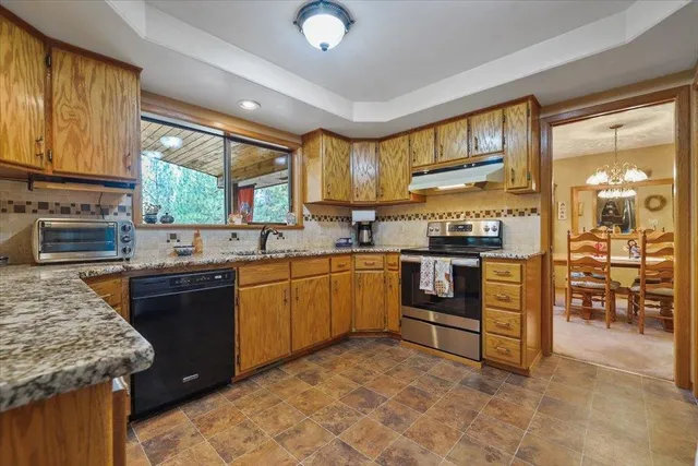 $760,000 | 9105 South Sherman Road, Spokane, WA 99224