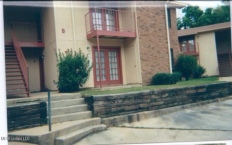 836 Riverview Drive, Unit 7 Jackson, MS 39202 - Photo 12 of 12 Unit B