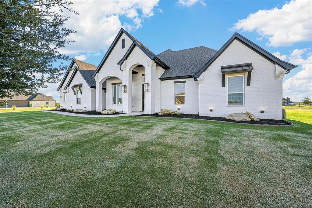 129 Southern Court Springtown, TX 76082 - Photo 39 of 40
