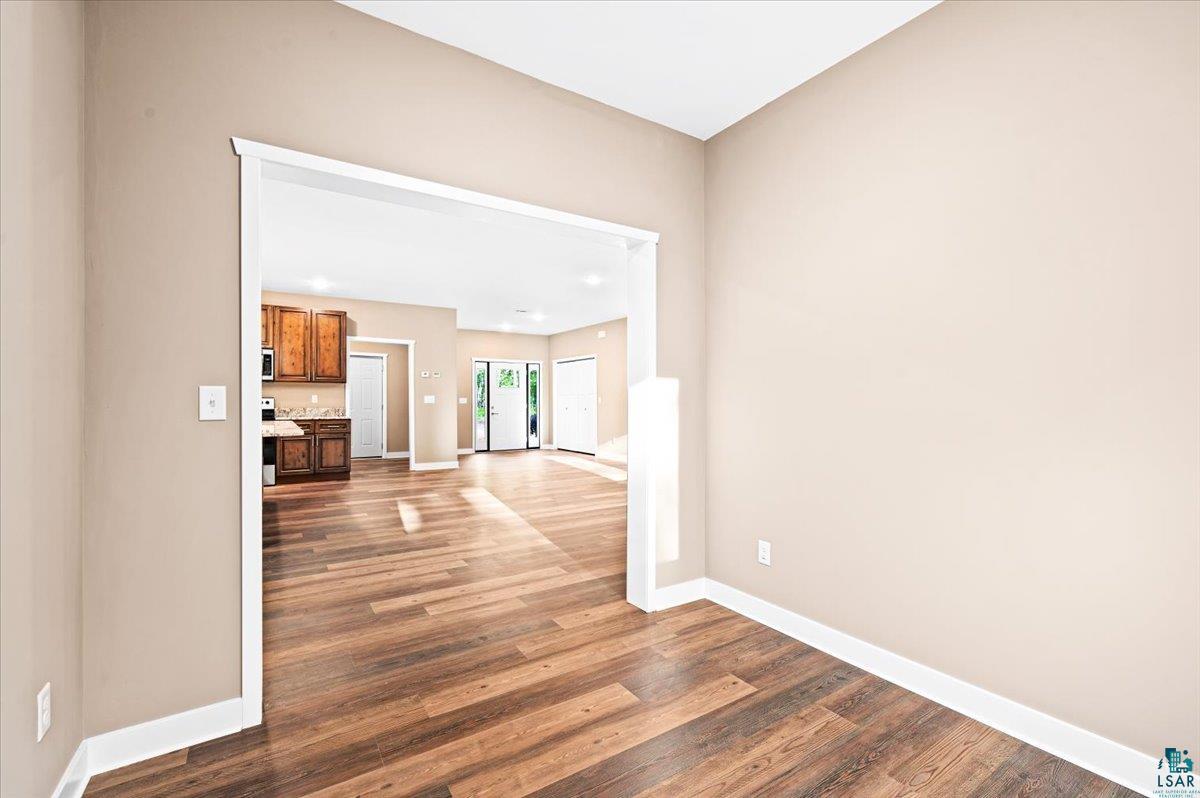 4937 Tomak Road Duluth, MN 55811 - Photo 17 of 33