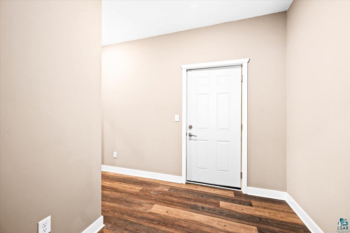 4937 Tomak Road Duluth, MN 55811 - Photo 29 of 33