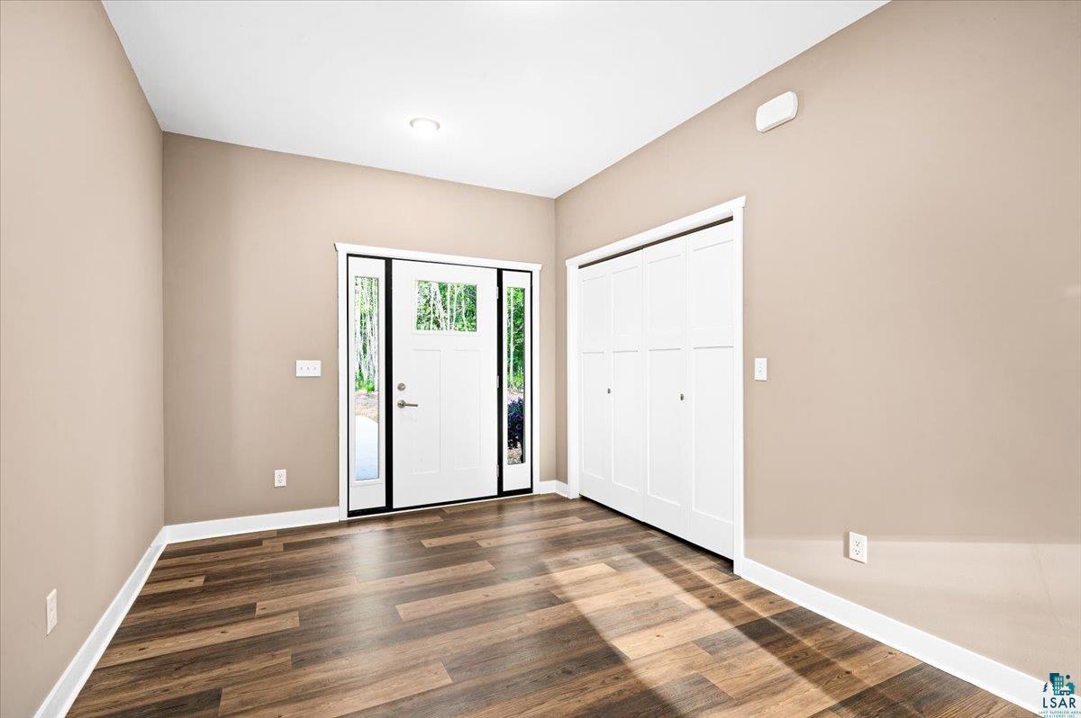4937 Tomak Road Duluth, MN 55811 - Photo 4 of 33