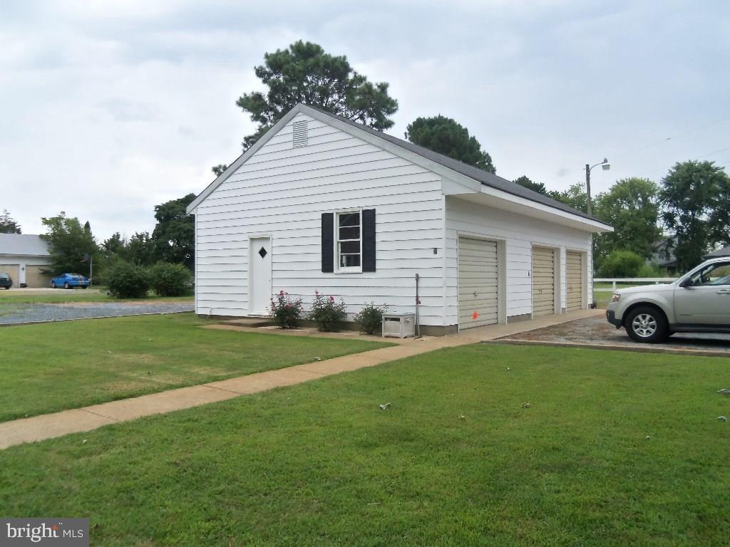9208 Sharptown Road Laurel, DE 19956 - Photo 5 of 15 Gallery Image 5