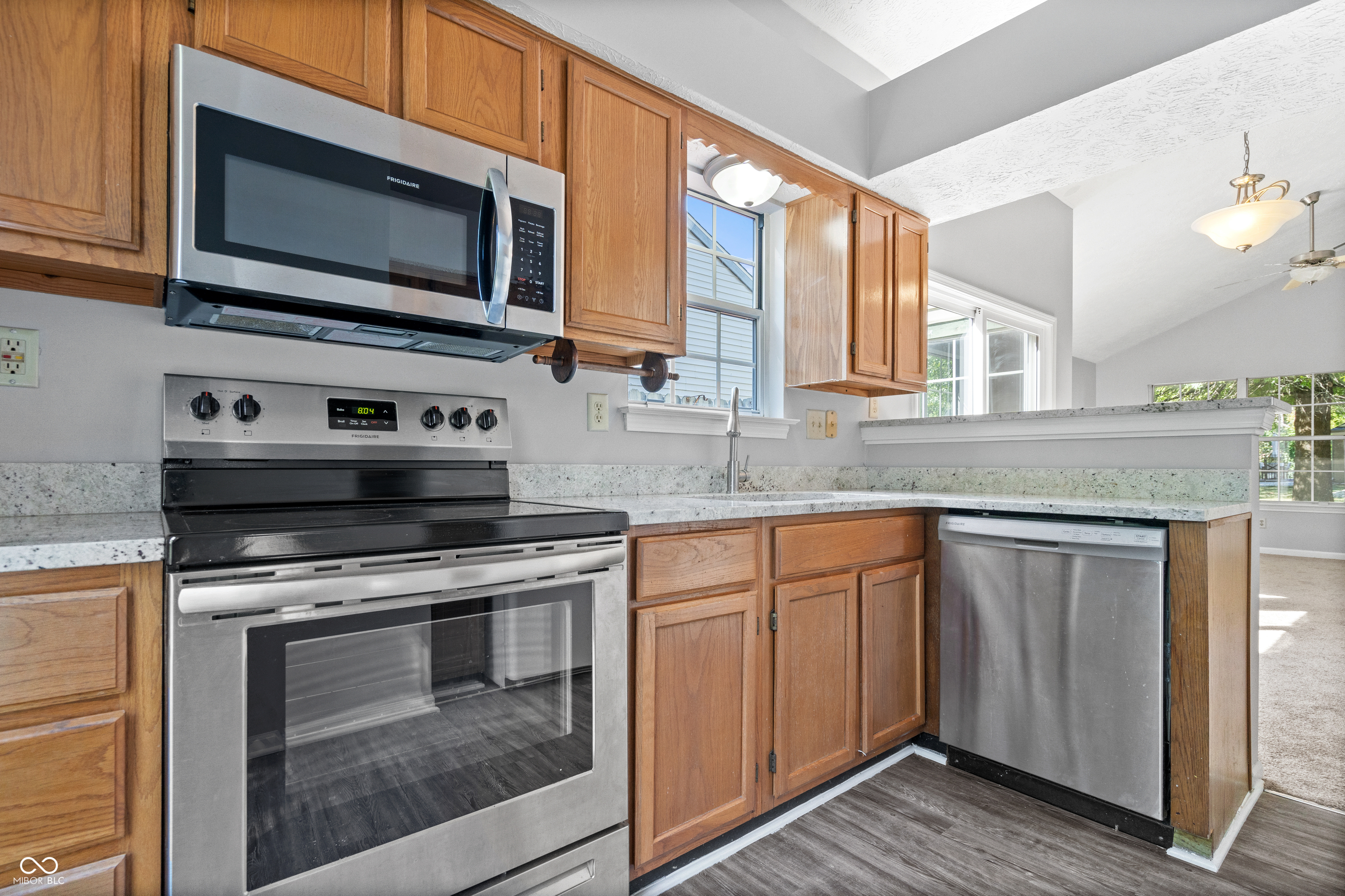 9716 Spruce Lane Fishers, IN 46038 - Photo 16 of 29