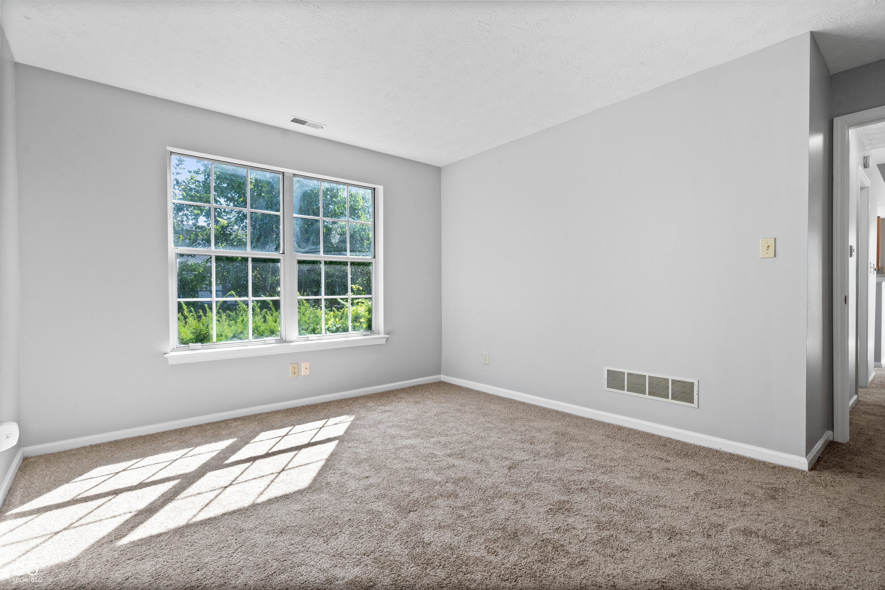 9716 Spruce Lane Fishers, IN 46038 - Photo 19 of 29