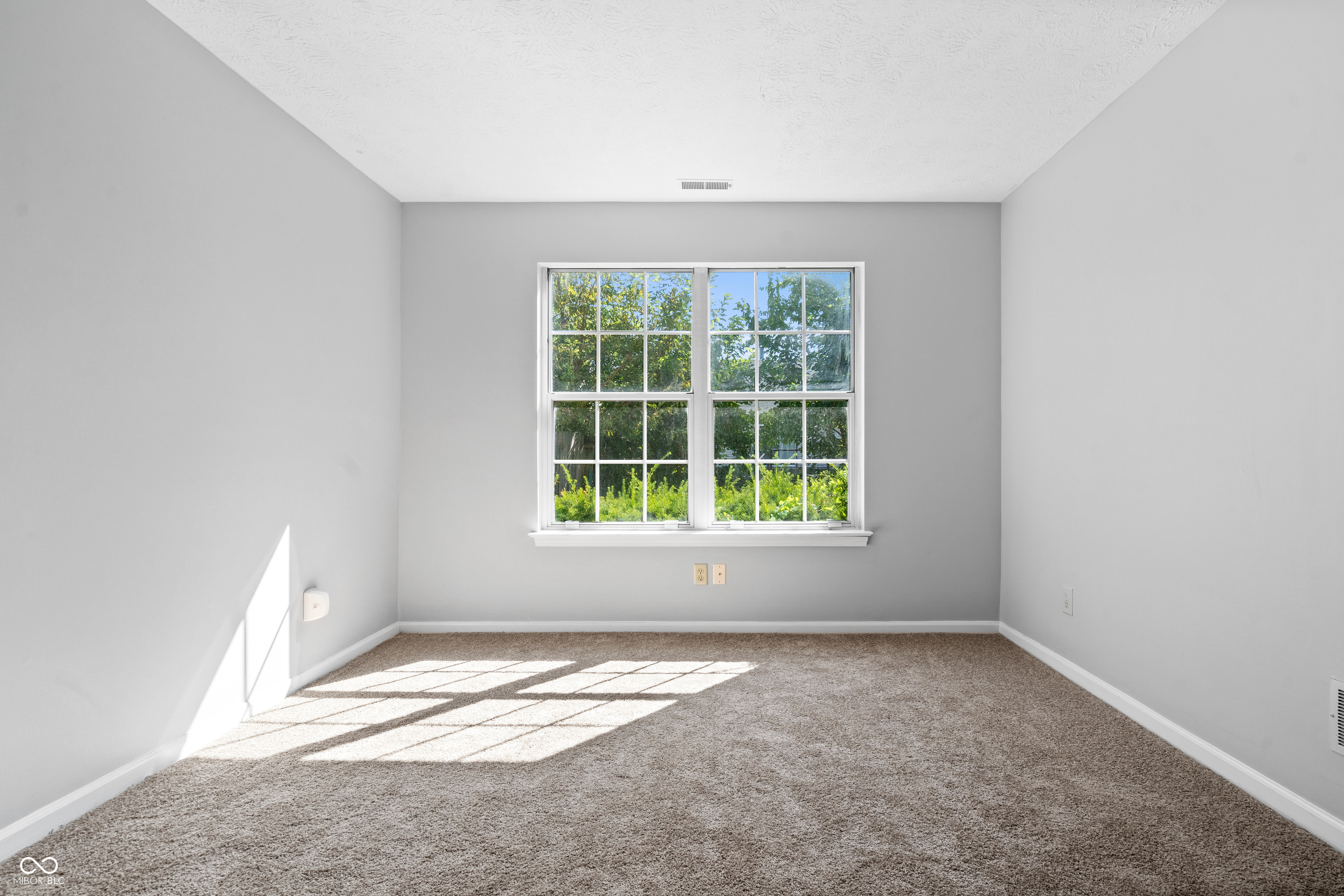 9716 Spruce Lane Fishers, IN 46038 - Photo 24 of 29