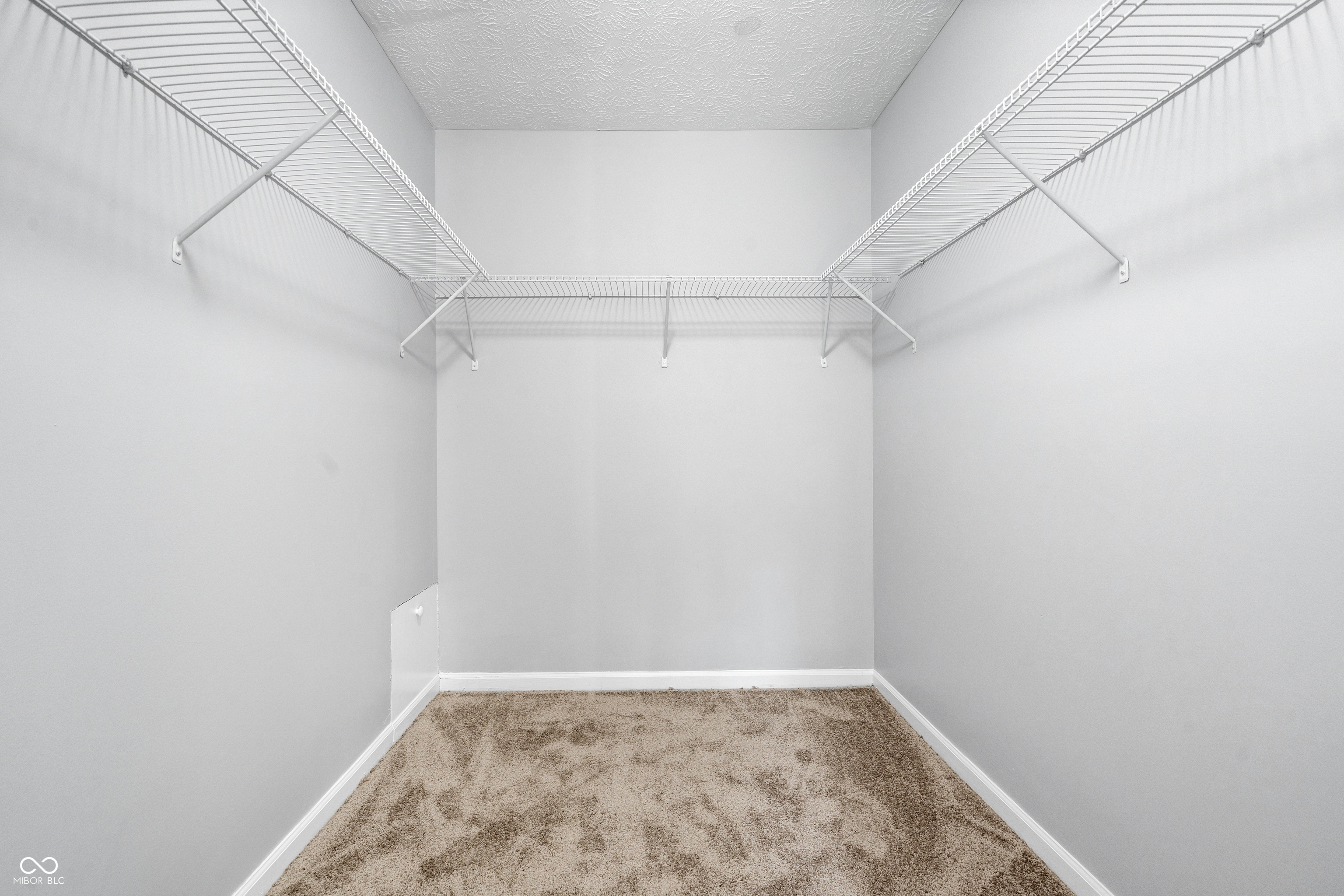 9716 Spruce Lane Fishers, IN 46038 - Photo 25 of 29