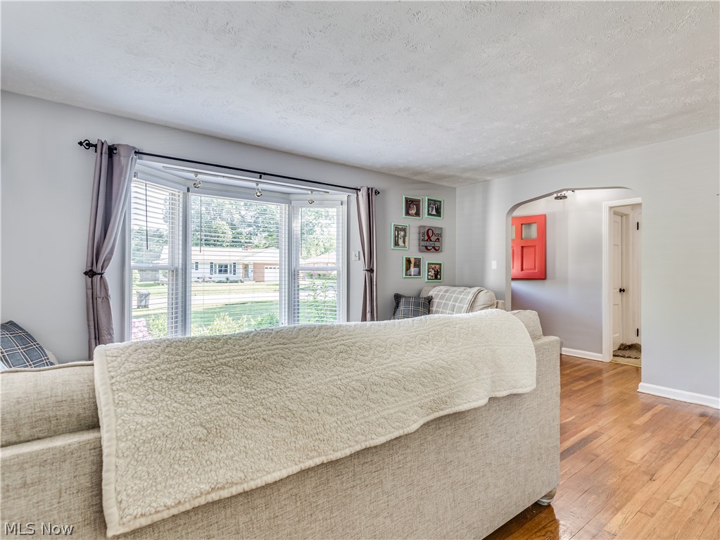 1262 Garman Road Akron, OH 44313 - Photo 8 of 33 Gallery Image 8