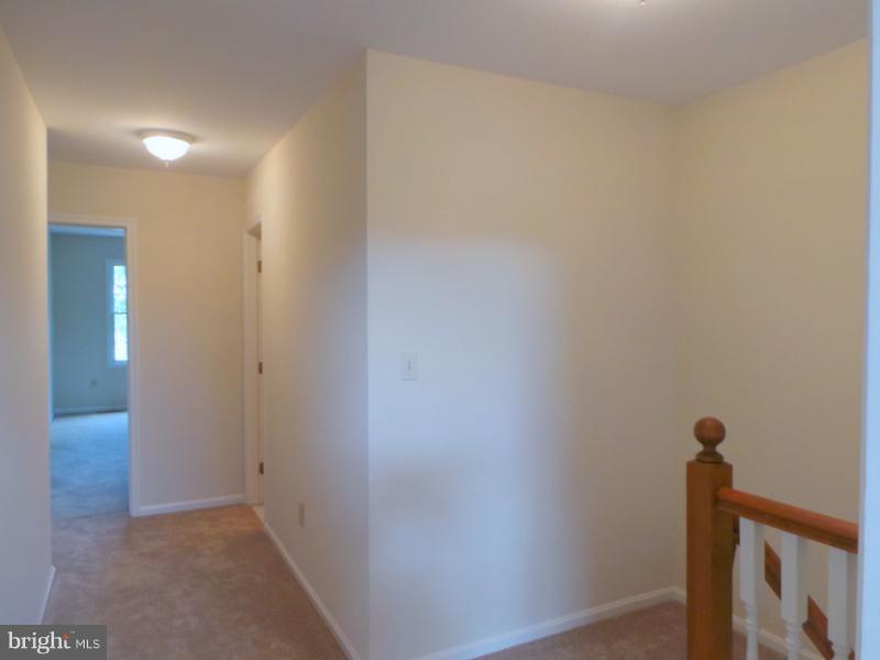 738 Bellefield Road, Unit 99 Dowell, MD 20629 - Photo 12 of 30 View of 2nd level landing