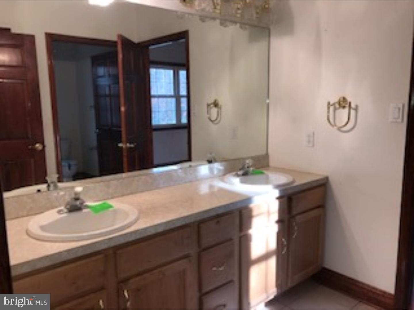 112 Cooper Folly Road Atco, NJ 08004 - Photo 12 of 20 Gallery Image 12