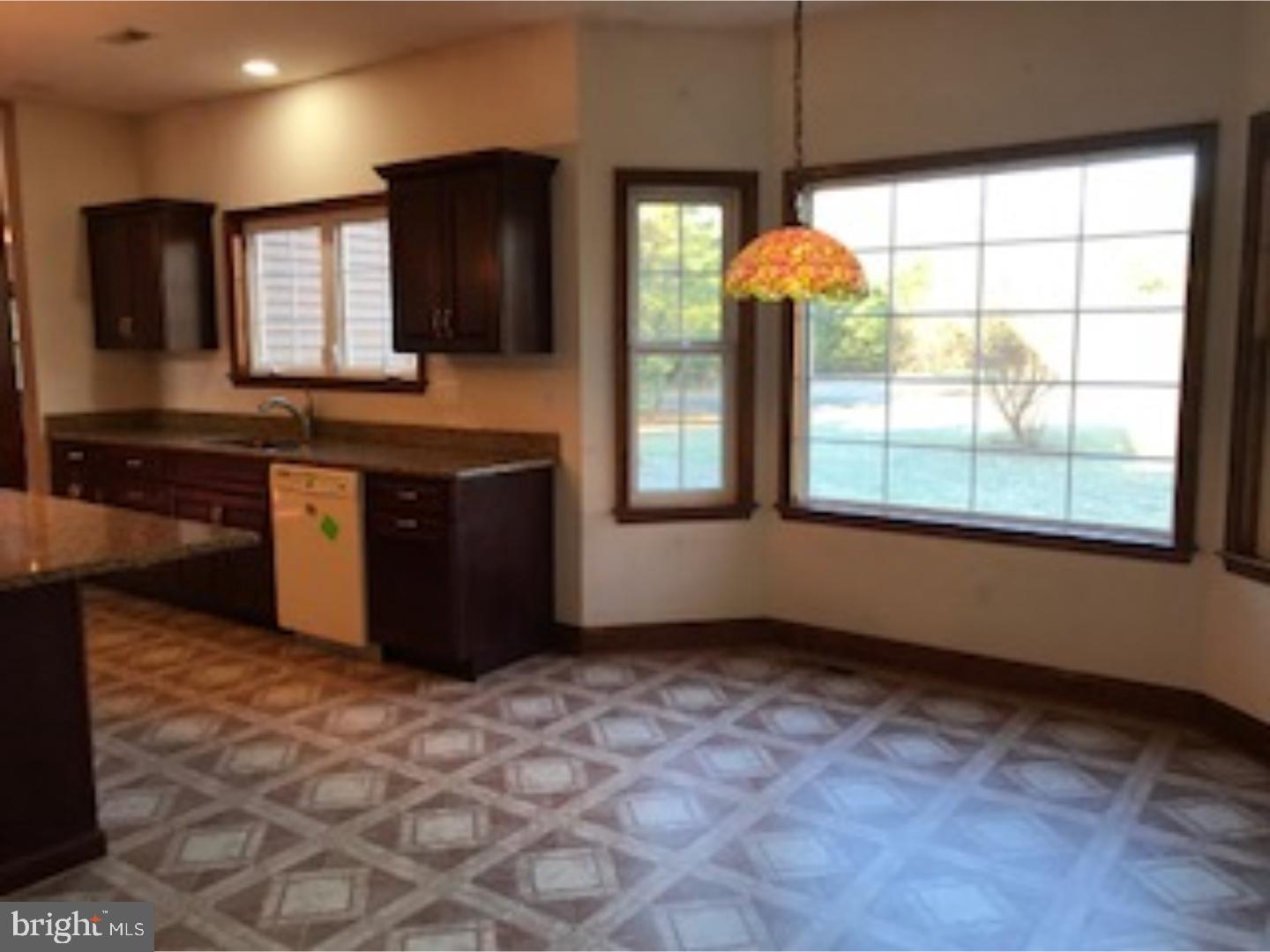 112 Cooper Folly Road Atco, NJ 08004 - Photo 6 of 20 Gallery Image 6