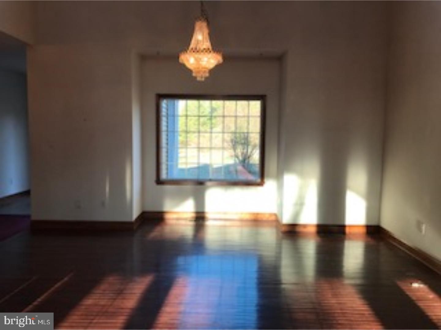 112 Cooper Folly Road Atco, NJ 08004 - Photo 8 of 20 Gallery Image 8