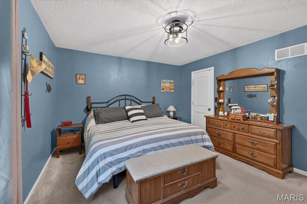 2045 Rosedale Court Arnold, MO 63010 - Photo 17 of 34 Gallery Image 17