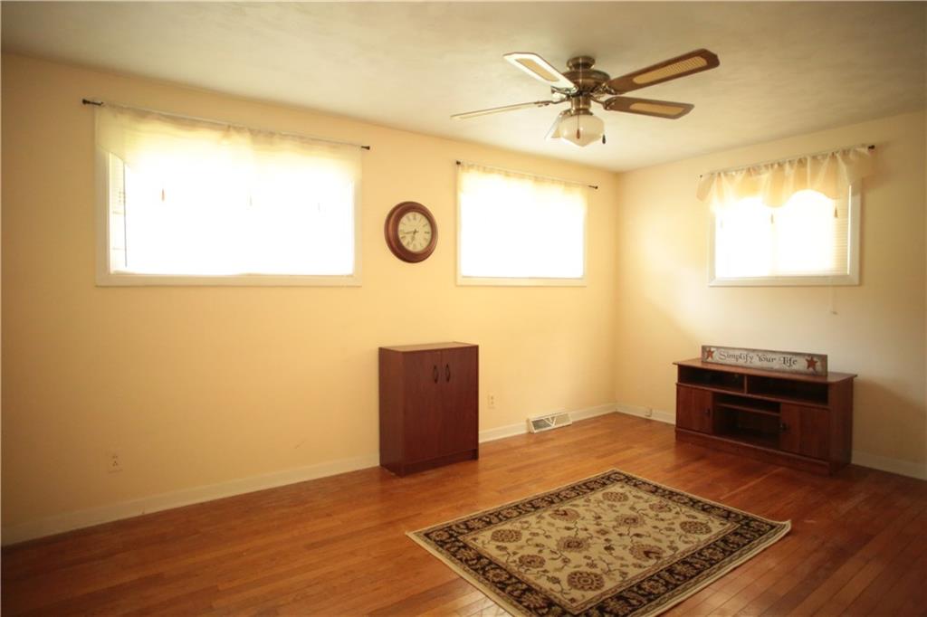279 Chestnut Ridge Road Blairsville, PA 15717 - Photo 11 of 18 Gallery Image 11