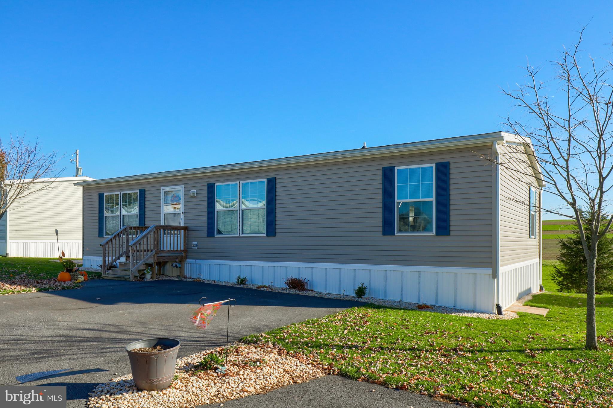 89 Lobin Road East Earl, PA 17519 - Photo 3 of 29 Gallery Image 3